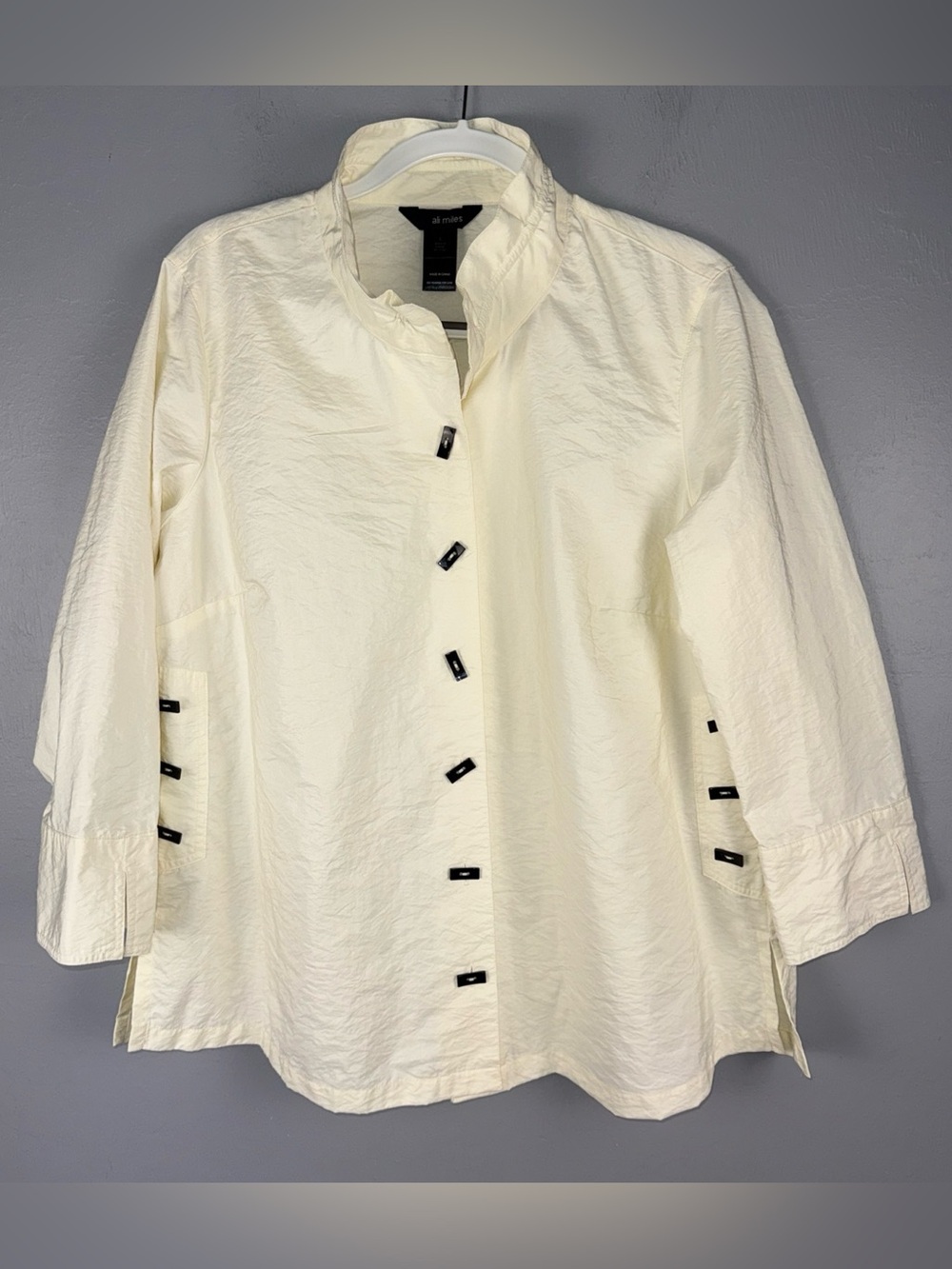 Ali Miles Tunic Top L Ivory Crinkle Fabric Wired Neck Lagenlook Artsy Buttons